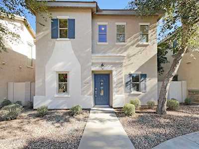 14093 W Country Gables Drive Surprise, AZ 85379