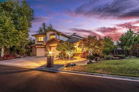 4388 Mansfield Dr Danville, CA 94506