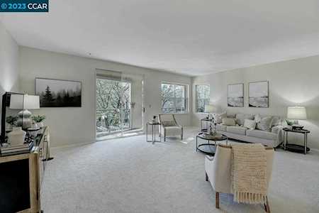 1840 Tice Creek Dr Walnut Creek, CA 94595