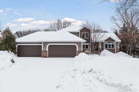 1867 Jewel Drive Woodbury, MN 55125