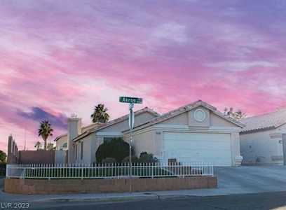 5785 Akron Ct Las Vegas, NV 89142