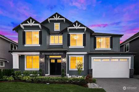 24567 NE 18th Place Sammamish, WA 98074