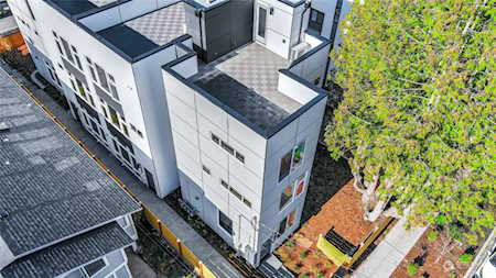 9025 17th Ave SW #A Seattle, WA 98106