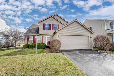 458 Flat River Street Pickerington, OH 43147