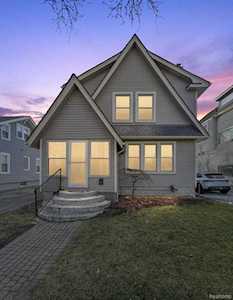 1220 Bird Birmingham, MI 48009