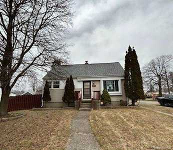 3066 Elizabeth Lake Waterford, MI 48328