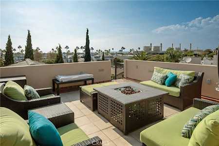 607 N Guadalupe Ave #B Redondo Beach, CA 90277