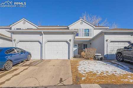 1231 Firefly Circle Colorado Springs, CO 80916