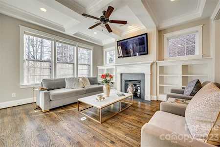 6817 Fairway Row Ln Charlotte, NC 28277
