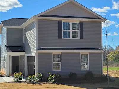 1094 Baileys Chapel Road Advance, NC 27006