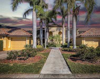 7205 River Hammock Dr #104 Bradenton, FL 34212