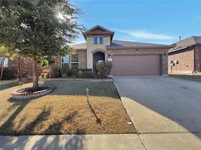 1748 Kachina Lodge Road Fort Worth, TX 76131