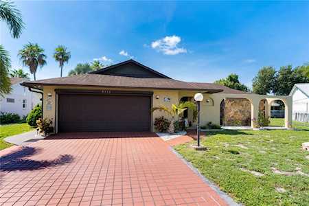 5111 18th Avenue Dr W Bradenton, FL 34209