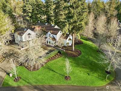 7112 204th Dr NE Redmond, WA 98053