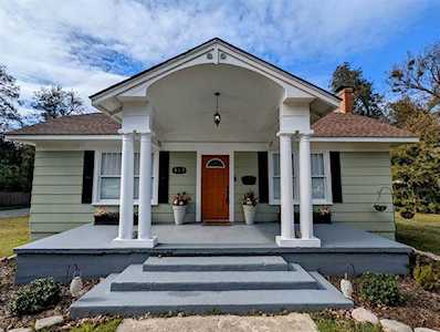 437 S Dixon Street Gainesville, TX 76240