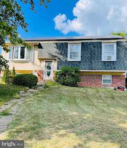 16 Woodshire Dr Sicklerville, NJ 08081