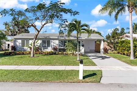 1339 SW 46th Ave Fort Lauderdale, FL 33317