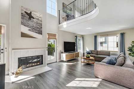 19586 Elmridge Ln Huntington Beach, CA 92648