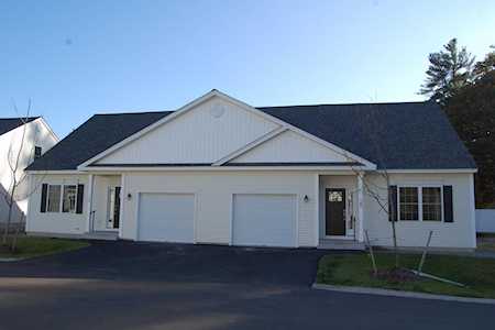 14A Angel Point Circle #19A Goffstown, NH 03045