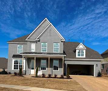12510 N Golden Bell Dr Arlington, TN 38002