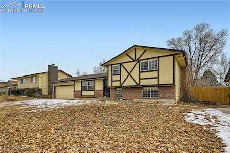 4761 Dover Drive Colorado Springs, CO 80916