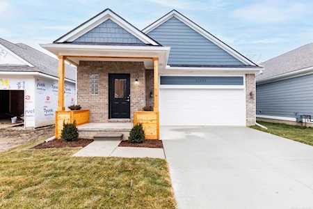 47032 Brookview Dr Chesterfield Twp, MI 48047