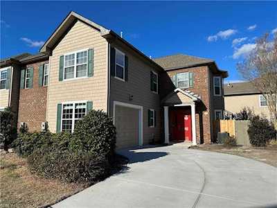 3908 Peyton Way Virginia Beach, VA 23456