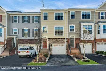 205 Yale Blvd Shrewsbury Boro, NJ 07702
