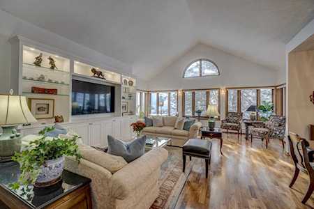 1830 Eagle Ridge Drive #3001 Mendota Heights, MN 55118