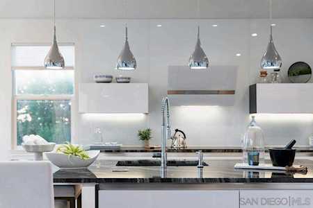 929 Candlelight Pl La Jolla, CA 92037