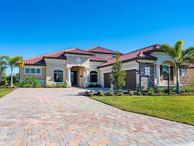 5821 Mulligan WAY Lakewood Ranch, FL 34211