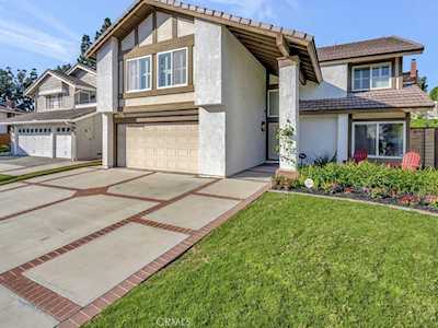 117 N Thistle Rd Brea, CA 92821