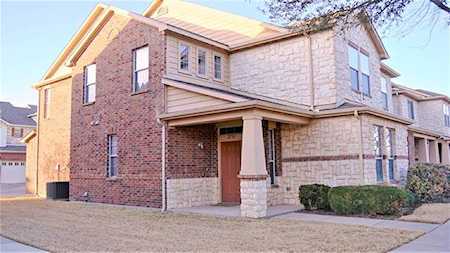 2734 Denali Park Drive Grand Prairie, TX 75050