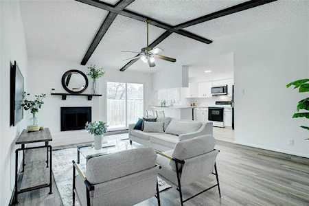 1907 Spies Springs Court Arlington, TX 76006