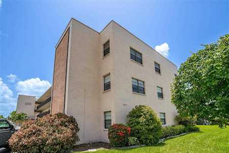 5971 Terrace Park Dr N #101 St. Petersburg, FL 33709