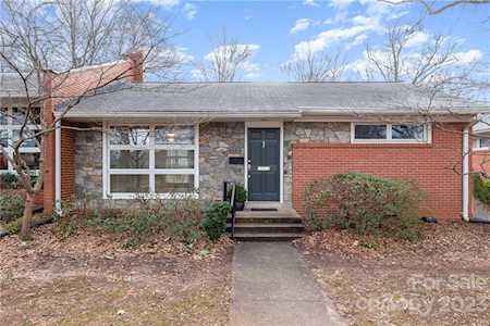 4583 Woodlark Ln Charlotte, NC 28211