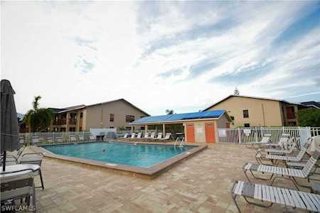 15320 Moonraker Ct #212 North Fort Myers, FL 33917