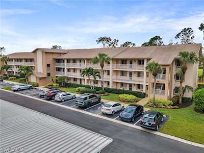 7360 Glenmoor Ln #4107 Naples, FL 34104
