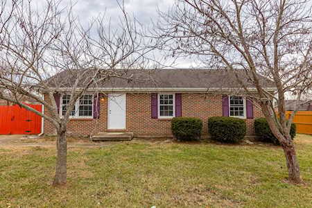 528 Edgewood Dr Nicholasville, KY 40356