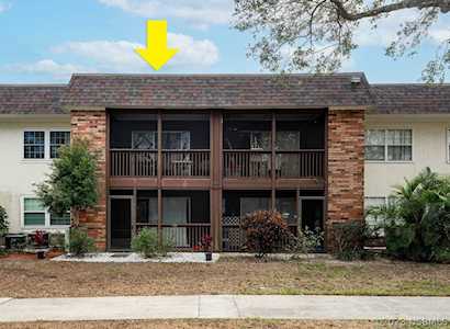 3800 Saxon Dr #20 New Smyrna Beach, FL 32169
