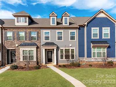 19812 Elise Caroline Alley Davidson, NC 28036
