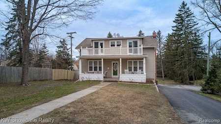 816 E Commerce St Milford Vlg, MI 48381