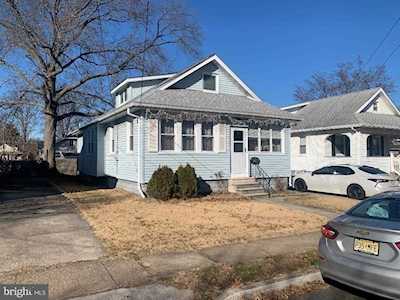 57 E Collingswood Ave Haddon Township, NJ 08107