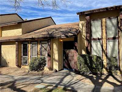 515 Kristin Ln Henderson, NV 89011