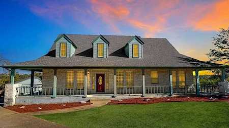 201 Cordwood DR Dripping Springs, TX 78620