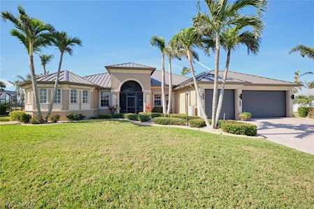11657 Royal Tee Circle Cape Coral, FL 33991