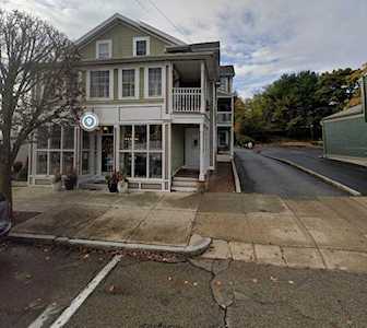 425 Main St #1 East Greenwich, RI 02818