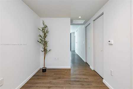 1300 S Miami Ave #4208 Miami, FL 33130