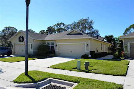 8030 Pine Crest St Seminole, FL 33777