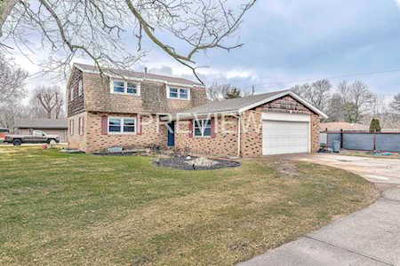 56723 Wedgewood Elkhart, IN 46516